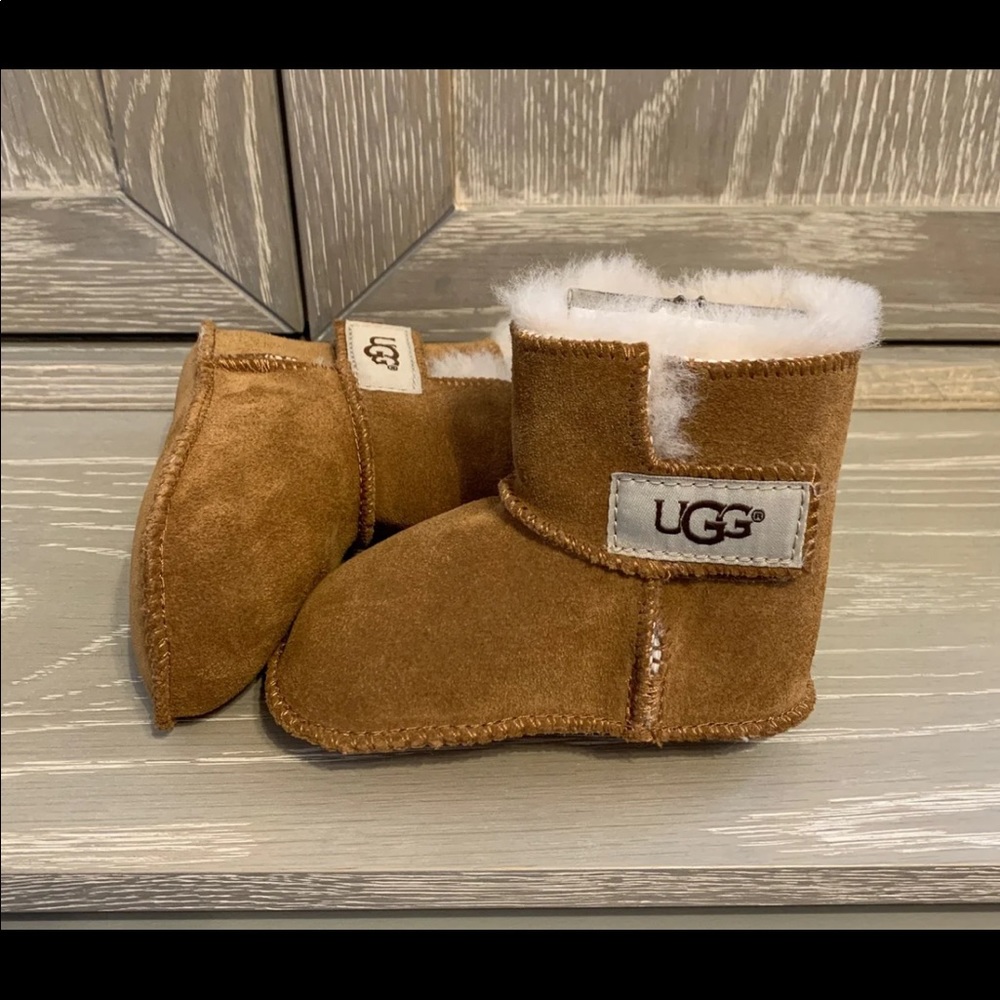 Infant Ugg booties.